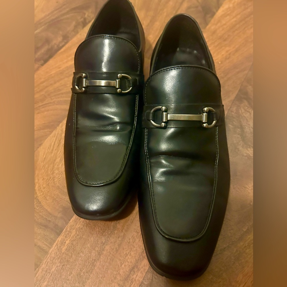 Steve Madden Jayshan Black Leather Dress Shoes.  Size 11M.